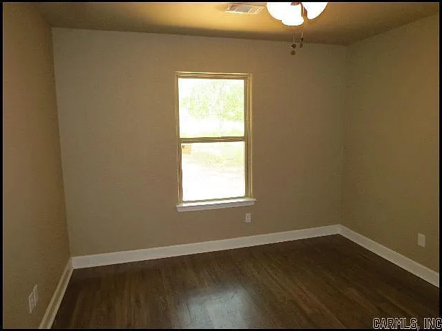 262 Glenna Ln — Photo 7