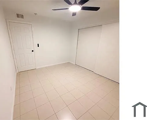 4727 Corsaire Ave — Photo 7