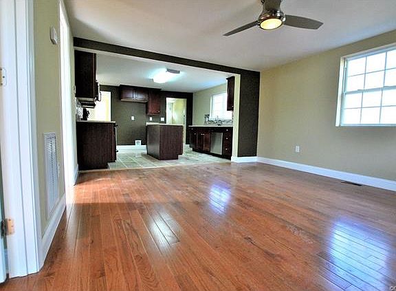 2nd image of 2623 Parkside Ave