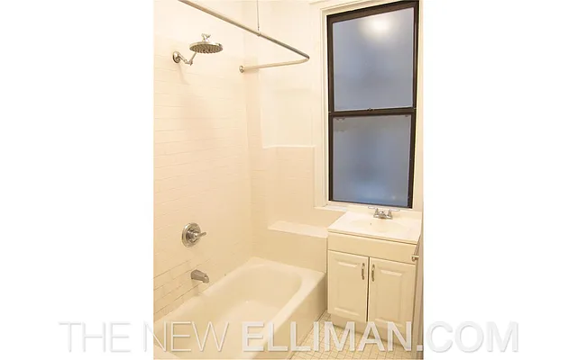 Rented by Douglas Elliman | media 26