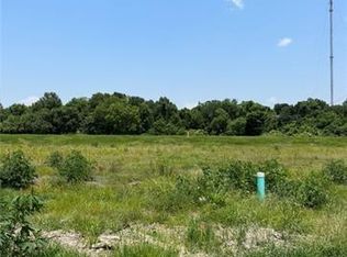 123 Holmes Blvd, Gretna, LA 70056