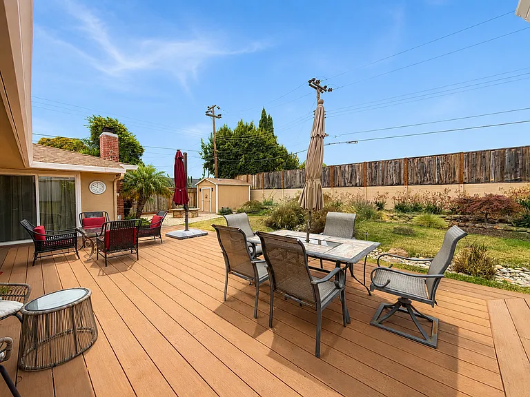 4469 Faulkner Dr — Photo 15