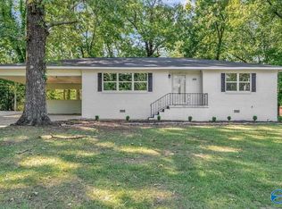 233 Carleen St, Gadsden, AL 35901
