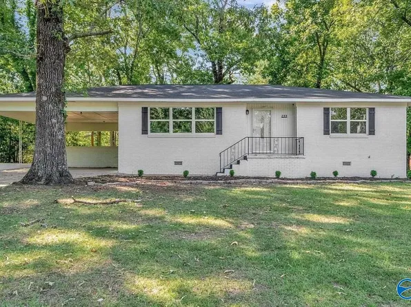 233 Carleen St, Gadsden, AL 35901