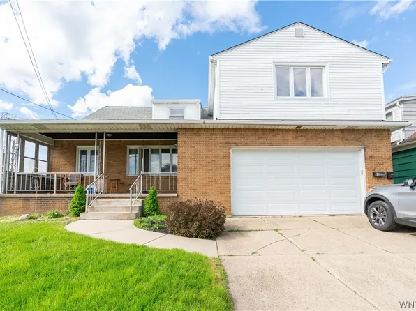 60 Hamilton Ave, Lackawanna, NY 14218