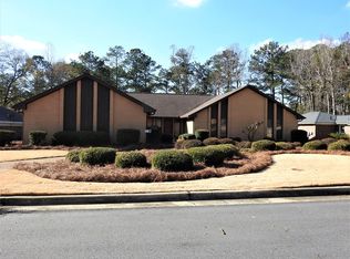 6207 Seaton Dr, Columbus, GA 31909