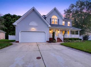 619 Bartell Dr, Chesapeake, VA 23322