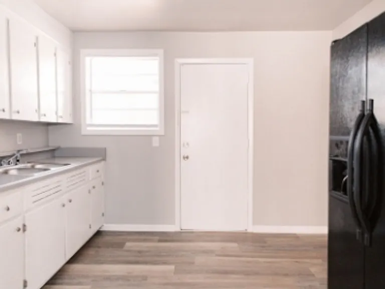 615 Cedarwood Dr — Photo 54