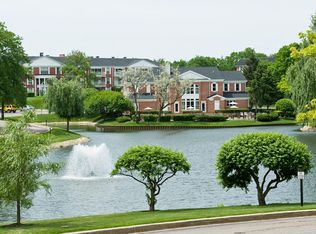 Versailles on the Lakes Schaumburg, Schaumburg, IL 60173