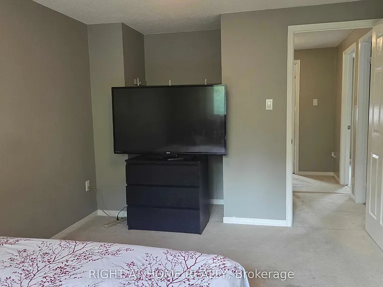 129 Heydon Ave — Photo 20