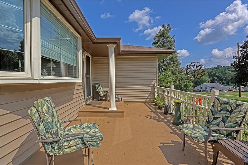 305 Daugherty Dr, New Brighton, PA 15066 Zillow