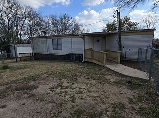 218 Hollyglen St, Gun Barrel City, TX