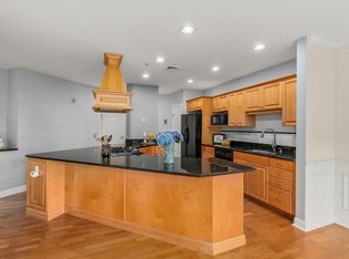 10 Northwood Dr UNIT 301, Sudbury, MA 01776