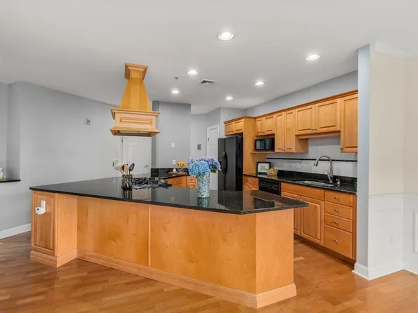 10 Northwood Dr Unit 301, Sudbury, MA 01776