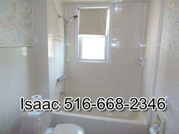 3rd image of 10537 132nd St