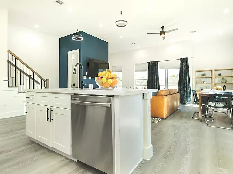 3608 Amos St — Photo 12