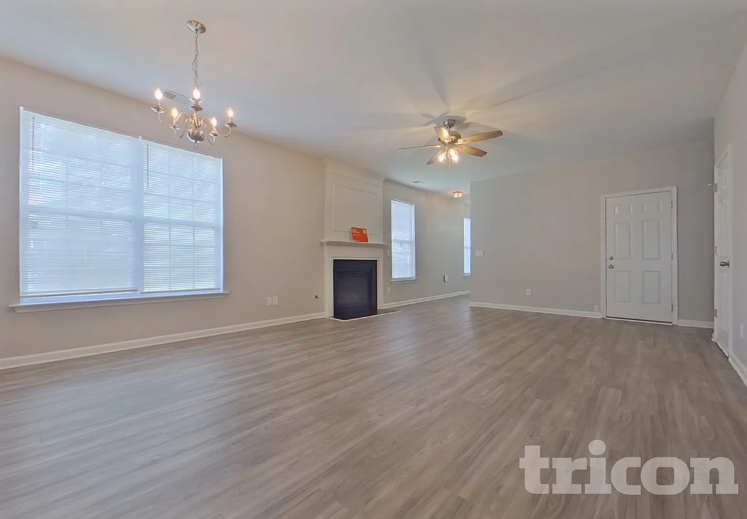 323 Marsh Deer Way Columbia SC — Photo 3