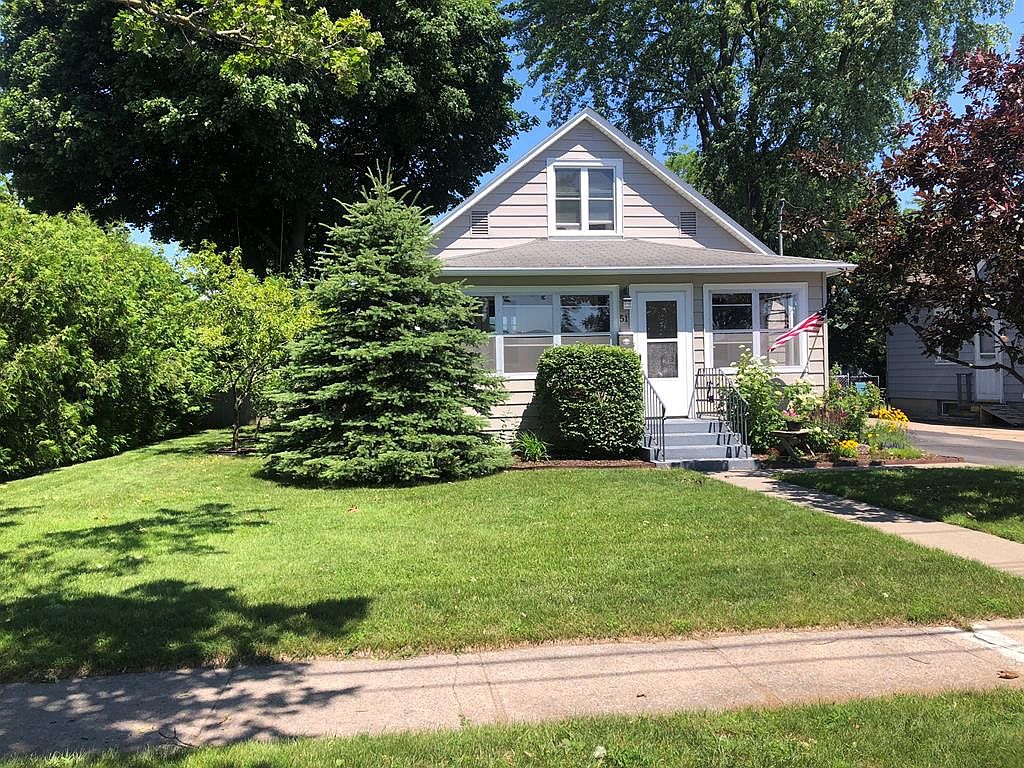51 Monty St, Plattsburgh, NY 12901 Zillow