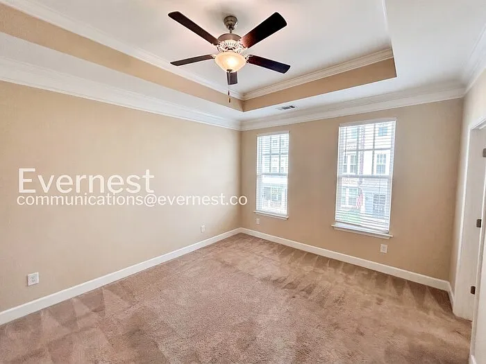 351 Kara Ln — Photo 23