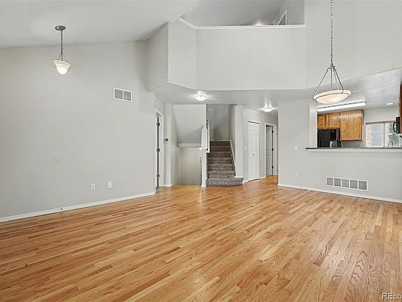 3rd image of 17052 E Wyoming Drive
