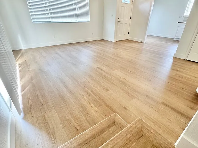1797 Knox St — Photo 13