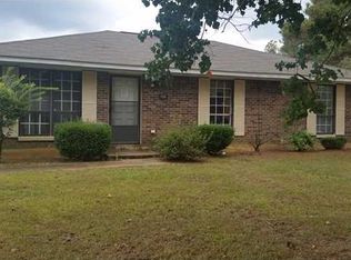 1536 Estes Rd, Wetumpka, AL 36092