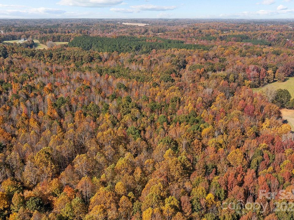 2nd image of 675-J2 Chaffin Rd