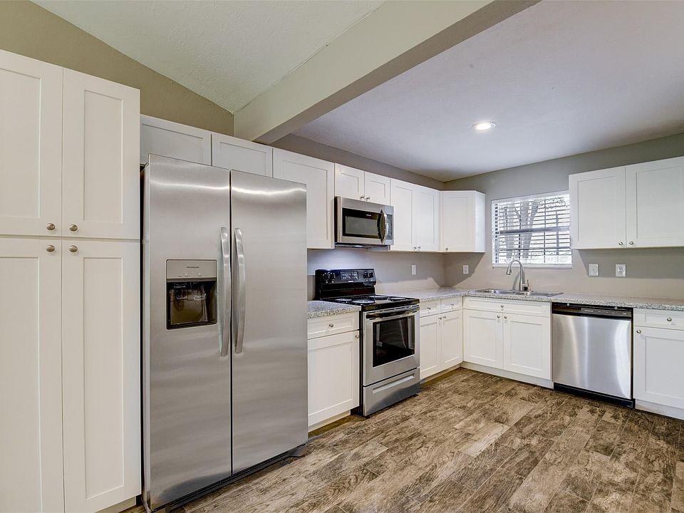 1st image of 3519 Balboa Cir #24