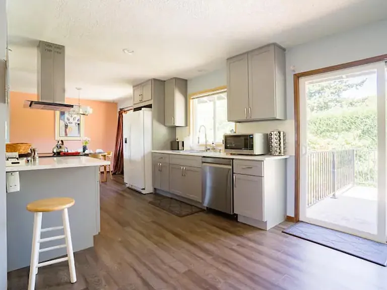 12245 NW Kearney St — Photo 12