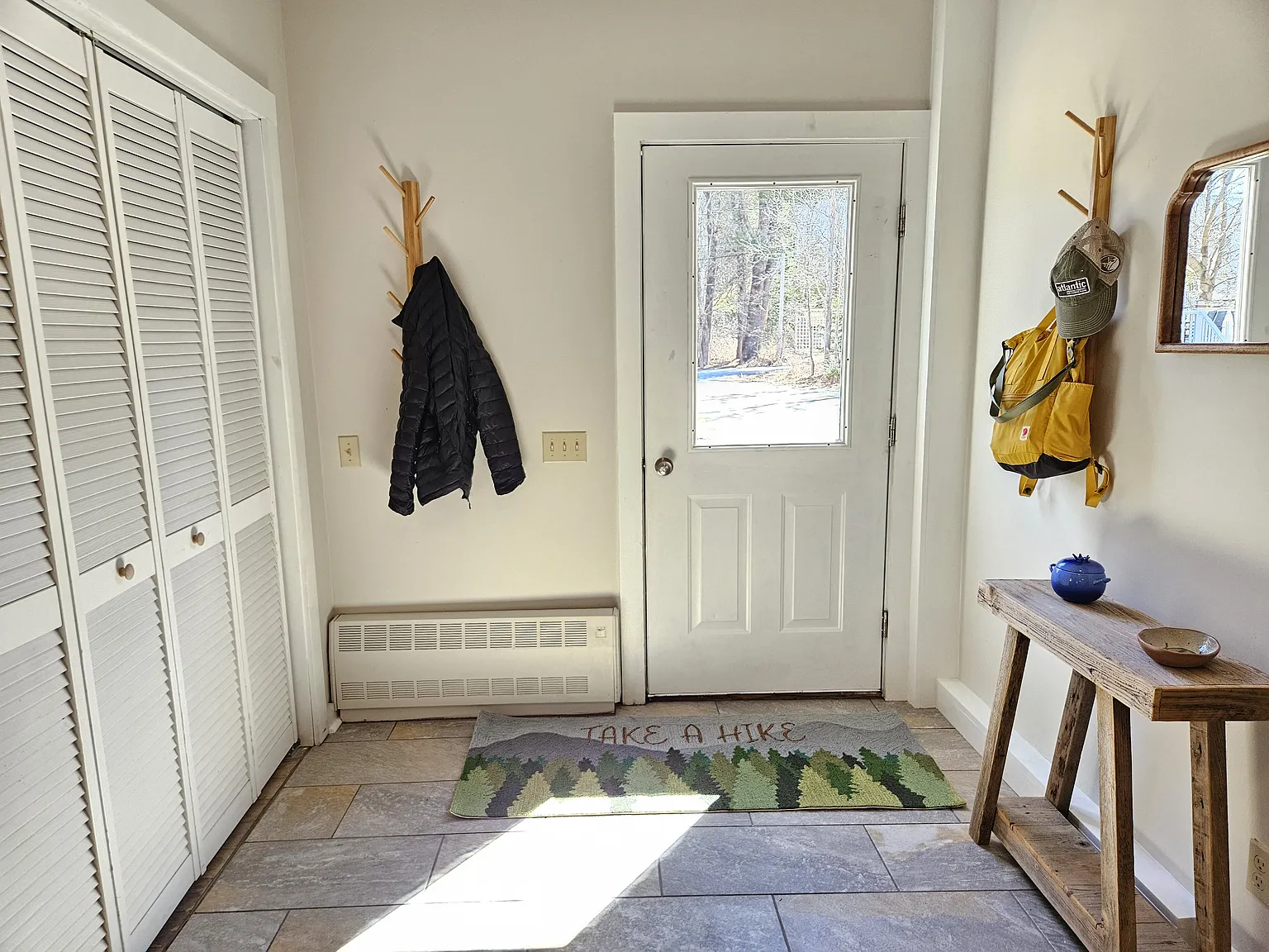 24 Forest Ave — Photo 4