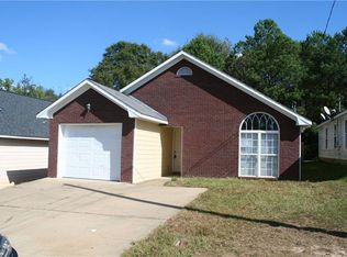 800 Pine Hill Ct, Phenix City, AL 36869