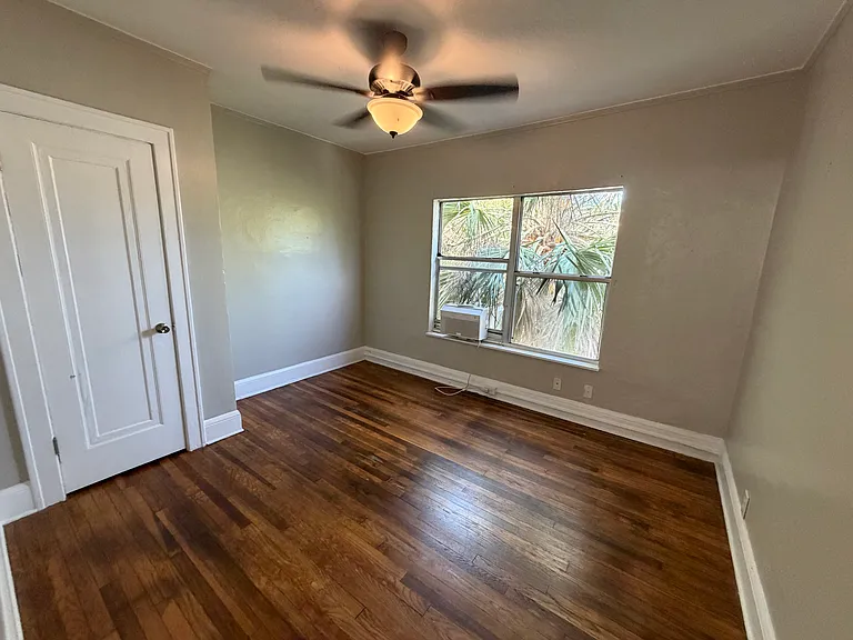 510 Braddock Ave #3 — Photo 6