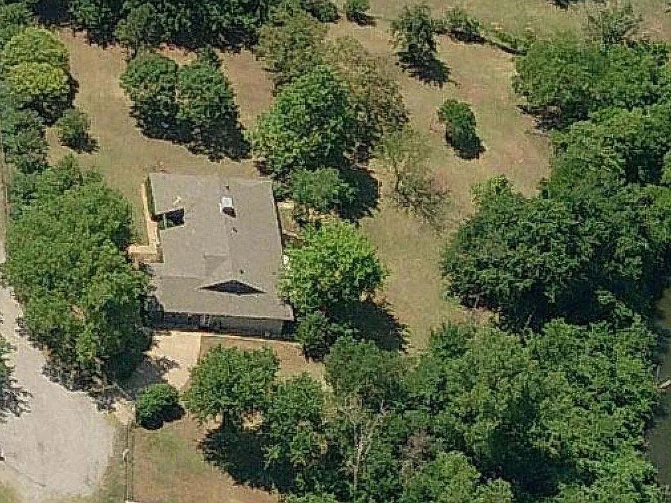 1st image of 7215 Driftwood Dr
