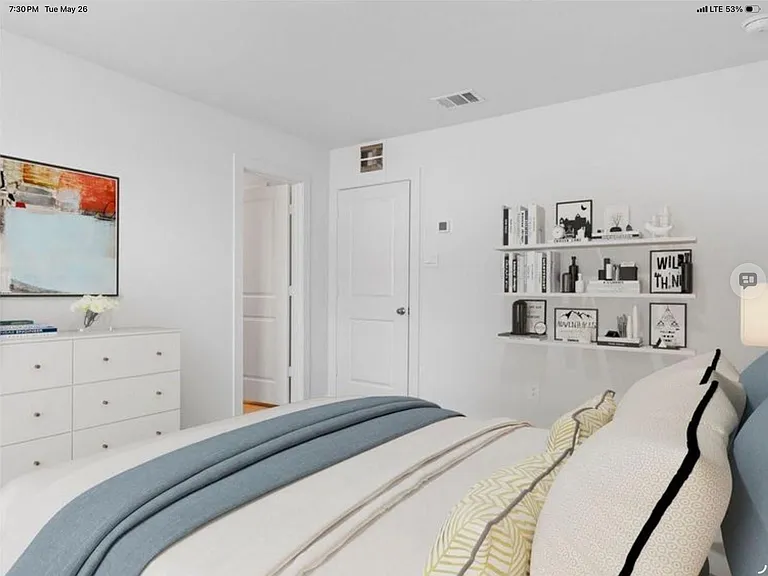 1814 Revolution Way — Photo 3