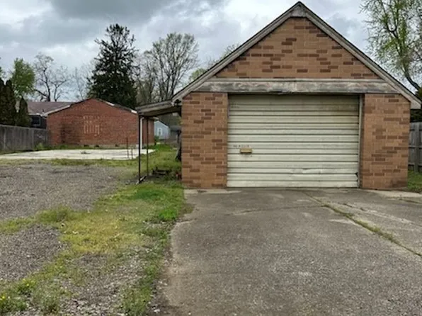 2513 41st St NW, Canton, OH 44709