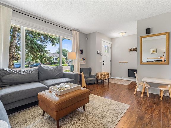 4th image of 4718 35th Ave NW