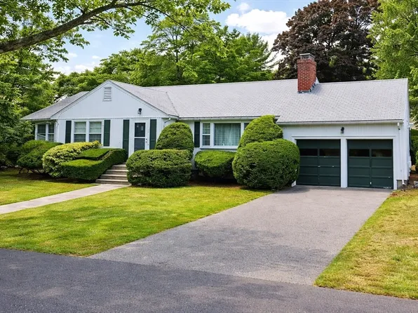 69 Karen Rd, Newton, MA 02468