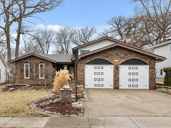 403 S Reedwood Dr, Joliet, IL 60436