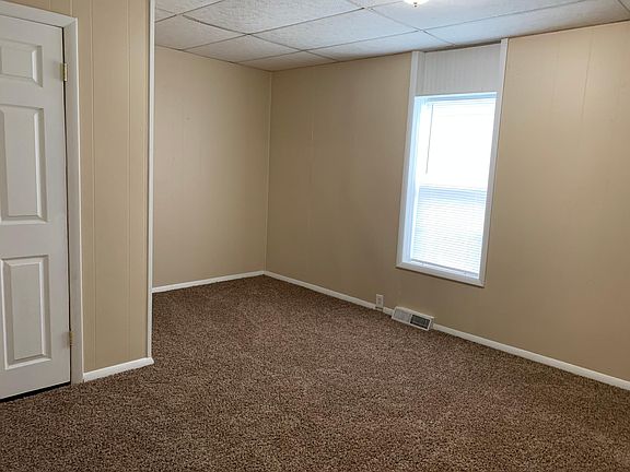 4th image of 2125 Pershing Blvd