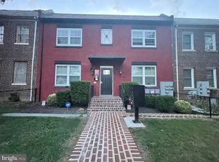 216 21st St NE APT 4, Washington, DC 20002