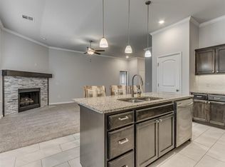 18225 Autumn Grove Dr, Edmond, OK 73012