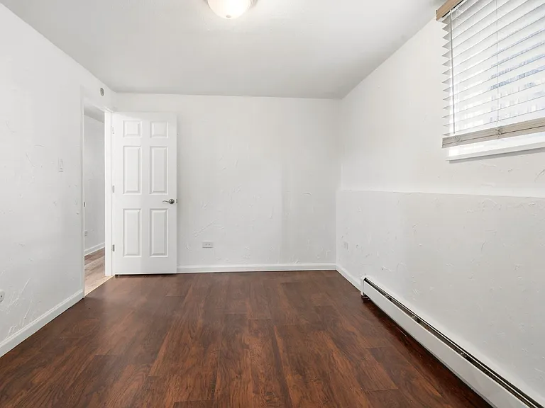 1390 Everett Ct #107 — Photo 18