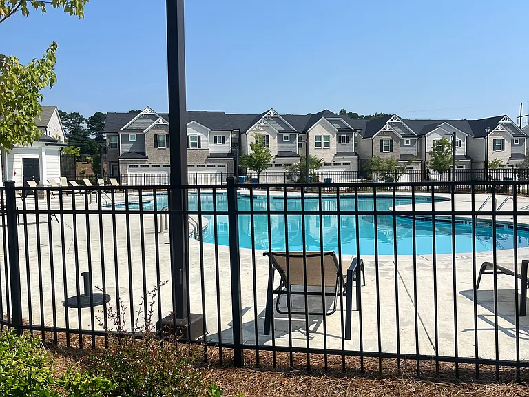 1455 Villageside Ct — Photo 15