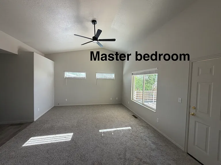 2226 Englemann Pl — Photo 7