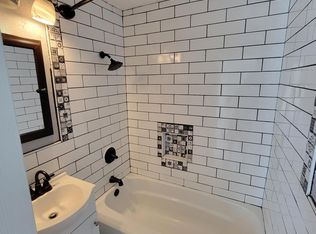 606 21st St, Springfield, OR 97477