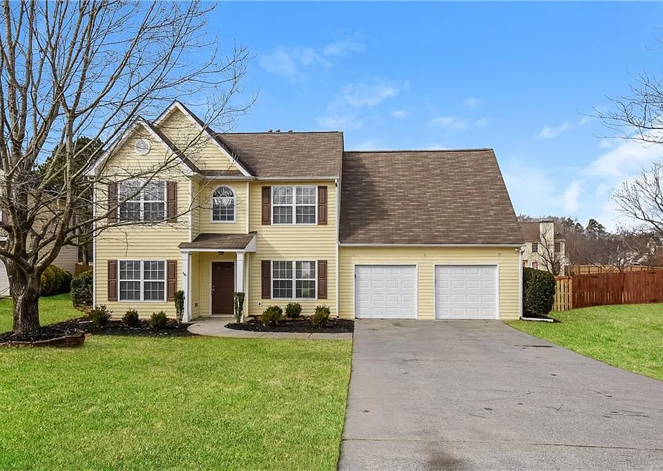 12 Hitchcock Sta NE