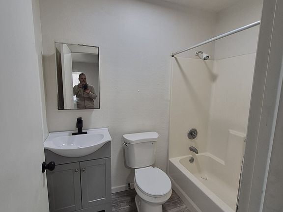 5th image of 1344 E Pueblo Ave Unit 2