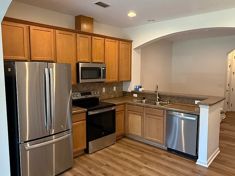 13036 Sunset Lake Dr — Photo 5