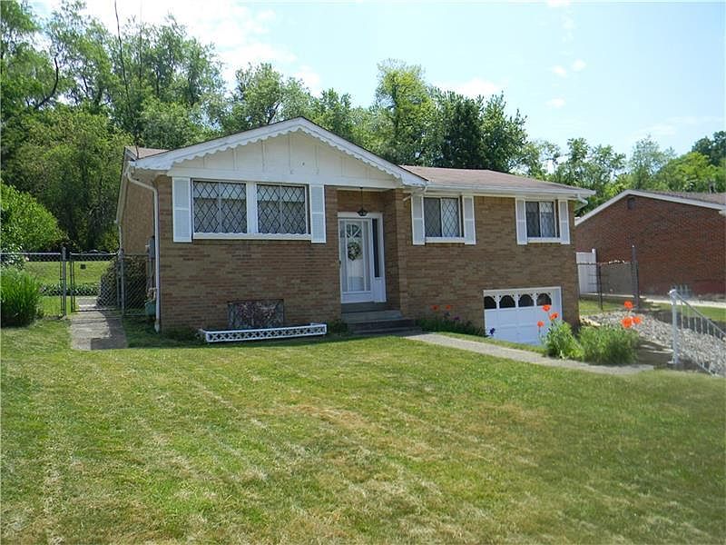 1st image of 13480 Saint Clair Dr