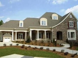 2611 Prosser Ct, Raleigh, NC 27614